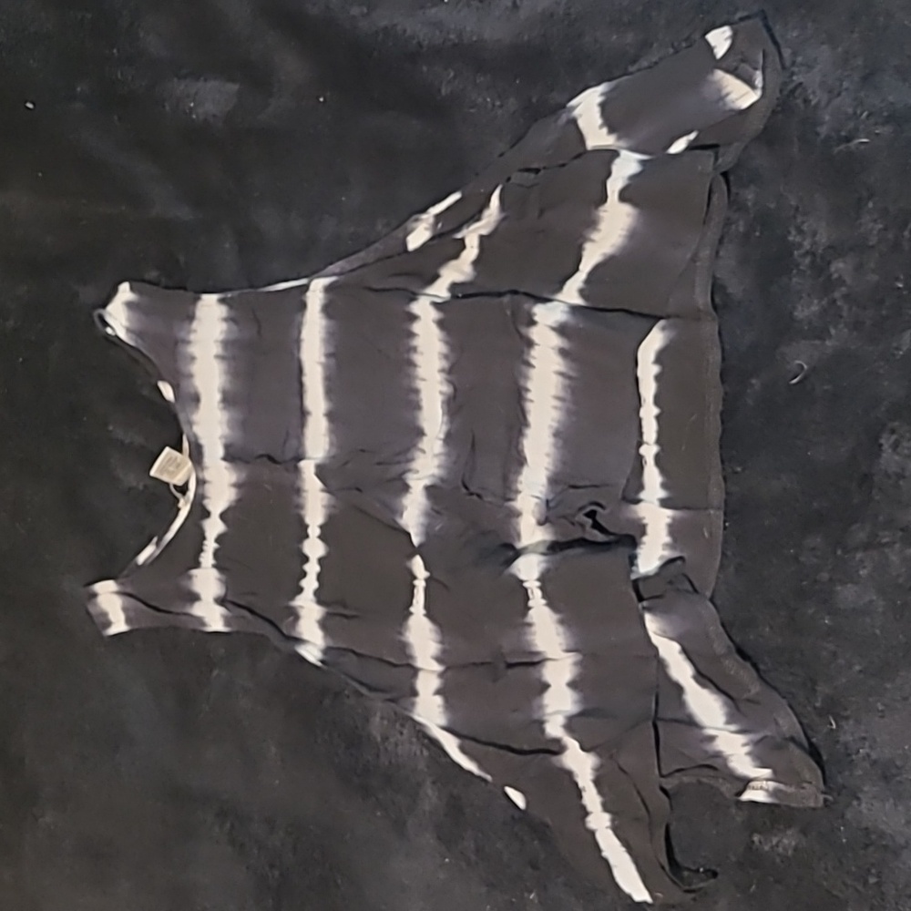 Stripped flowy crop top